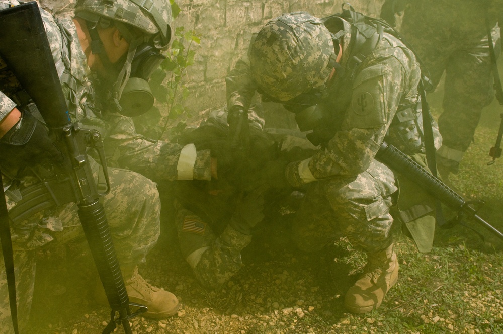 445th Transportation Company reacts to chemical training