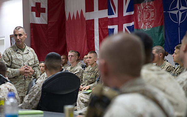 Sgt. Maj. Booker Visits RC(SW)