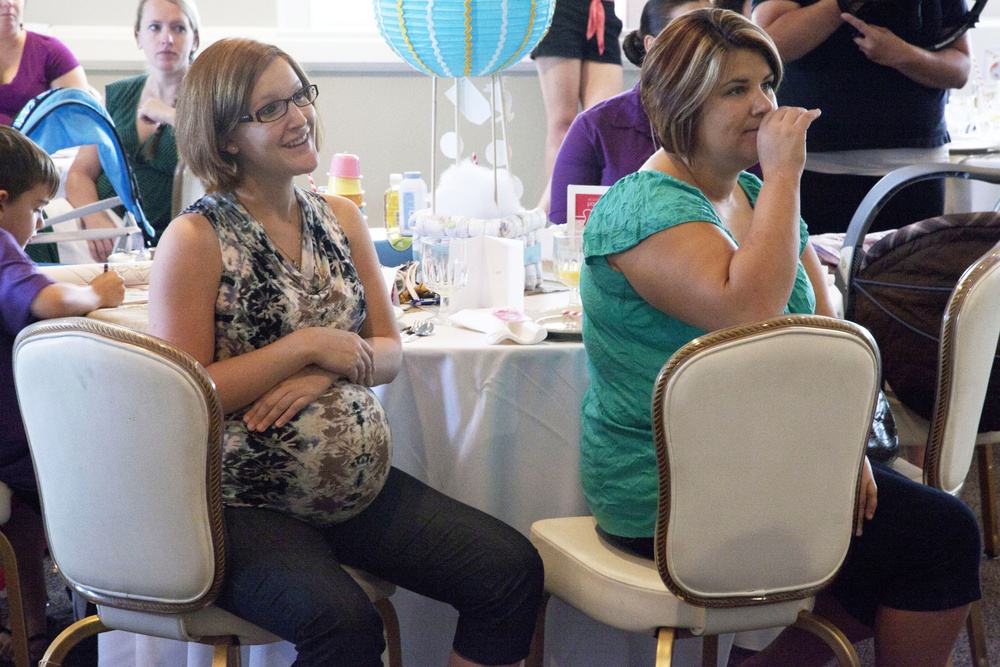 New, expectant mothers receive shower of support