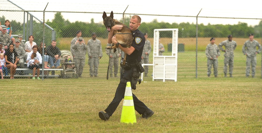 2013 North Dakota Peace Officer Association K-9 Police Trials