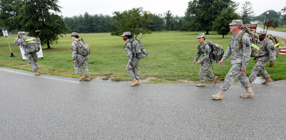 2nd Platoon, 55th Signal Company ruck march