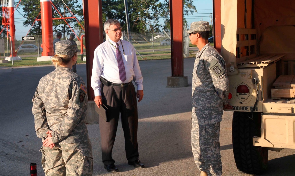 Wrangler soldiers provide ammunition, improve combat readiness of units