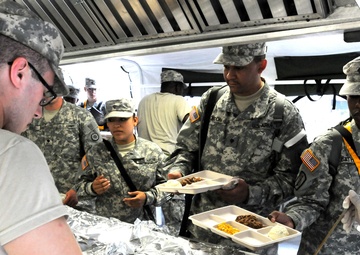Food service specialists at Operation Sustainment Warrior go mobile