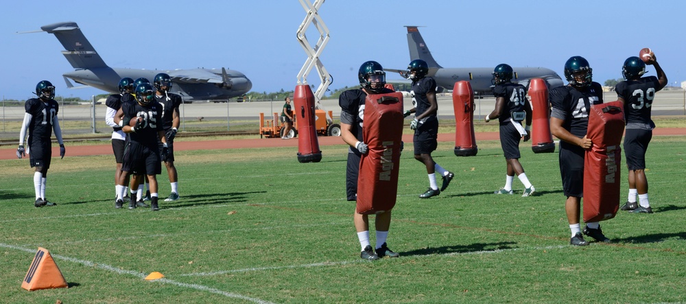 University of Hawaii Rainbow Warriors practice at Joint Base Pearl Harbor-Hickam