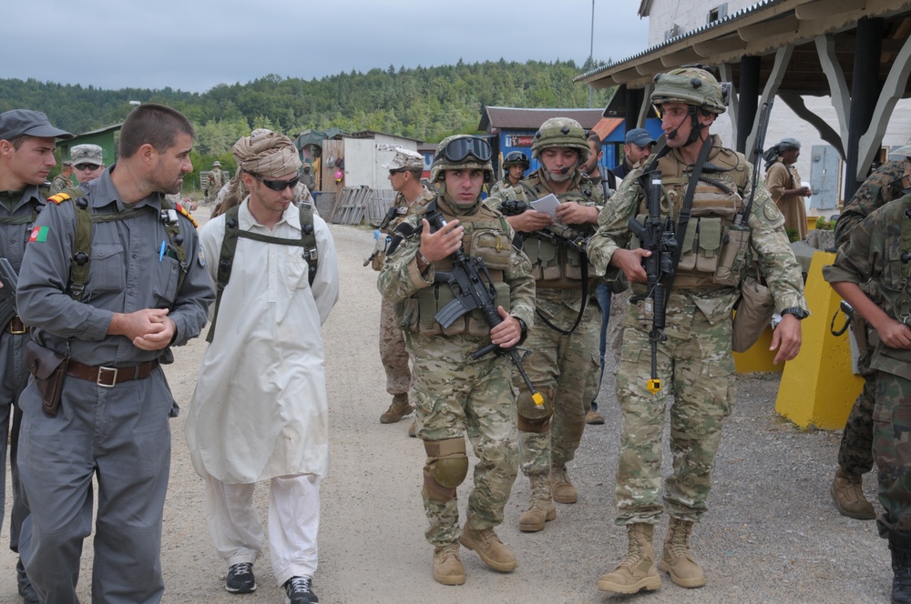 Regimental combat team mission rehearsal exercise