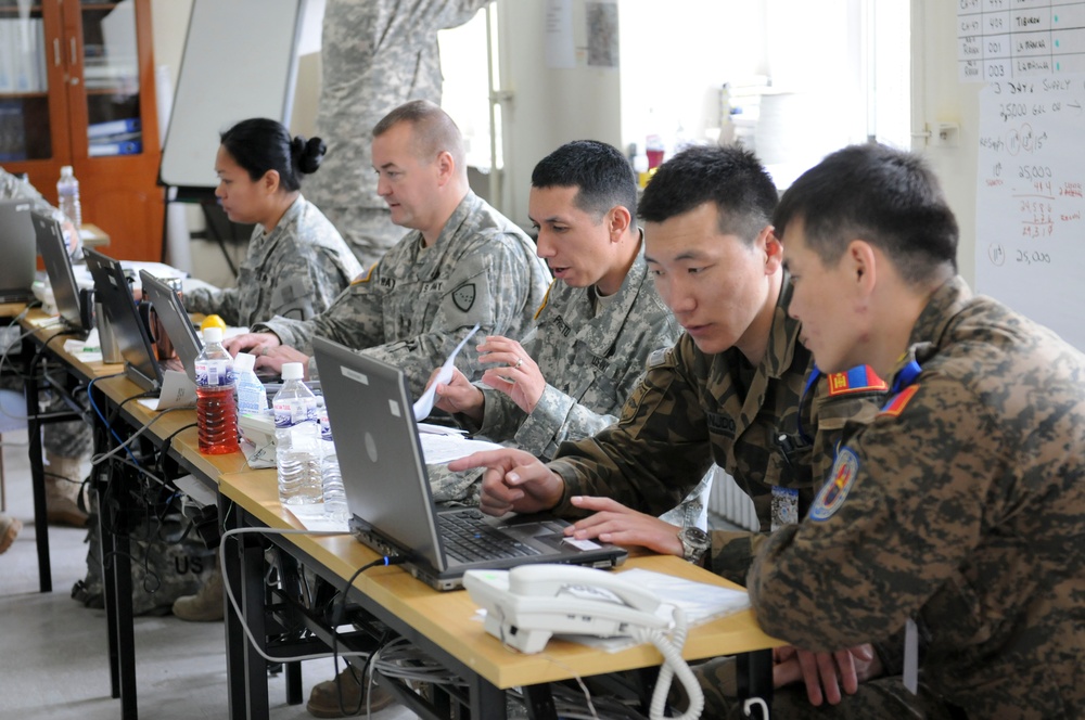 Multinational forces participate in command post exercise in Mongolia