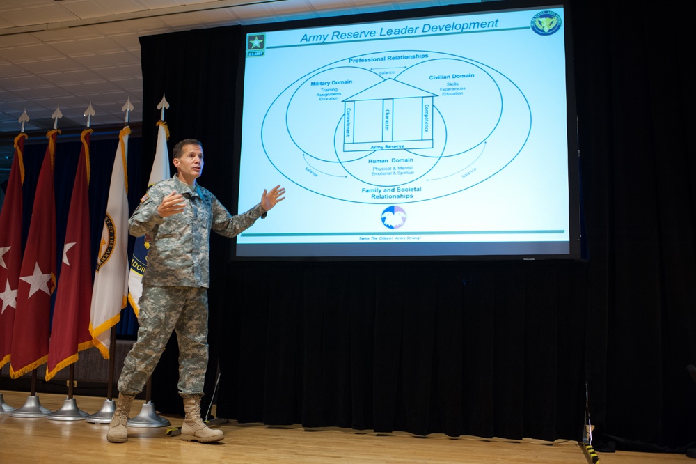 Lt. Gen. Talley outlines US Army Reserve private-public partnership