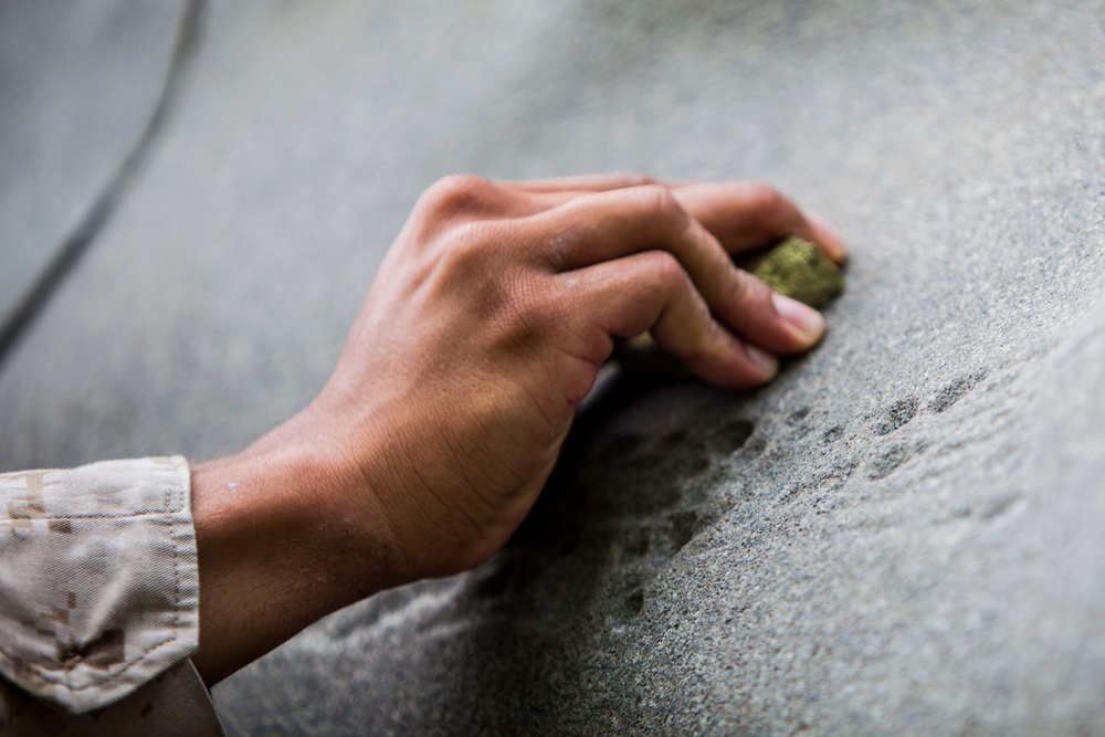 22nd MEU BLT Marines climb to the top in SOTG assault climbers course