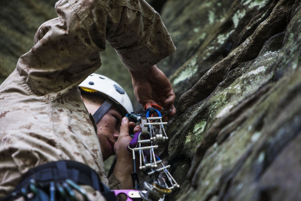 22nd MEU BLT Marines climb to the top in SOTG assault climbers course