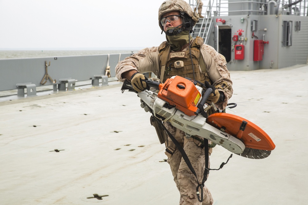 22nd MEU completes VBSS training