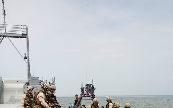 22nd MEU completes VBSS training