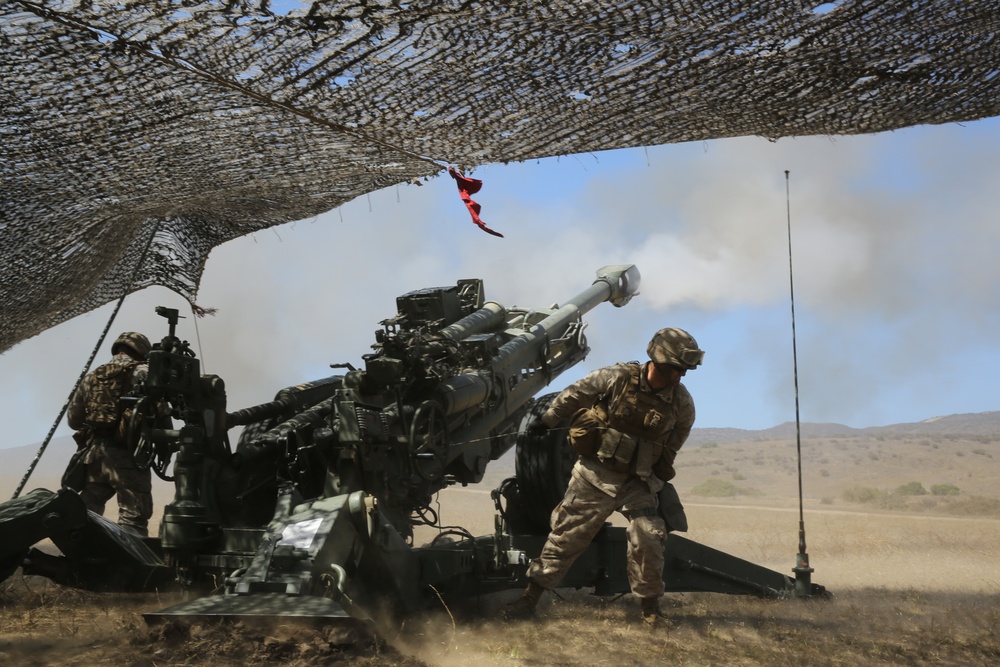 Artillery Marines force of destruction when in synch