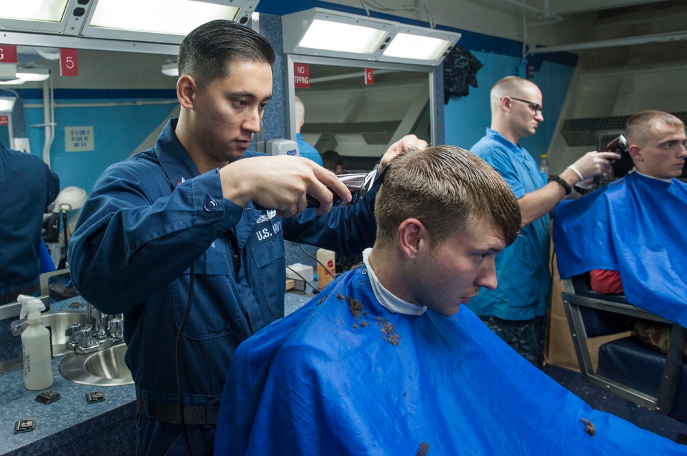 USS Bonhomme Richard action