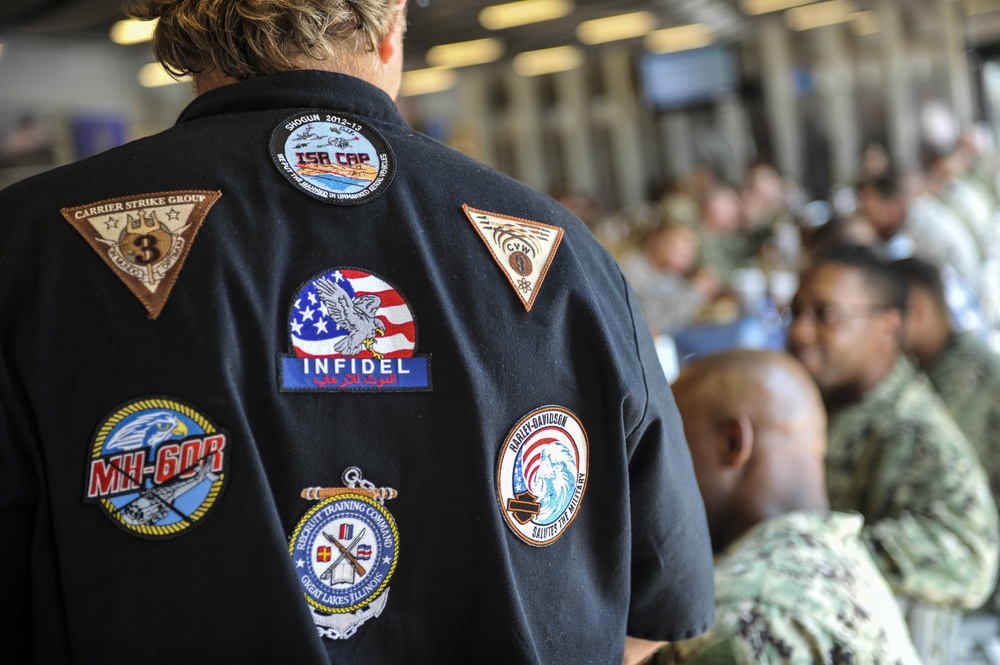 Mess Lords Cook For The Troops