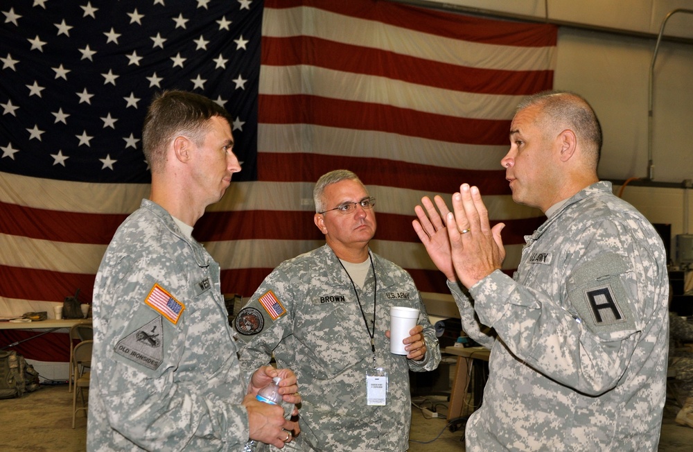 First Army mentors mission command process during Vibrant Response