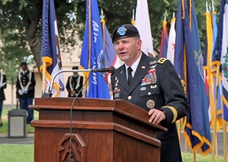 Army North changes command