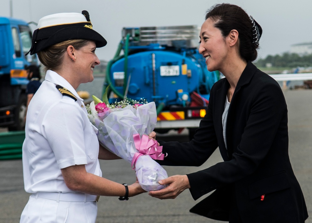USS Higgins arrives in Nagoya