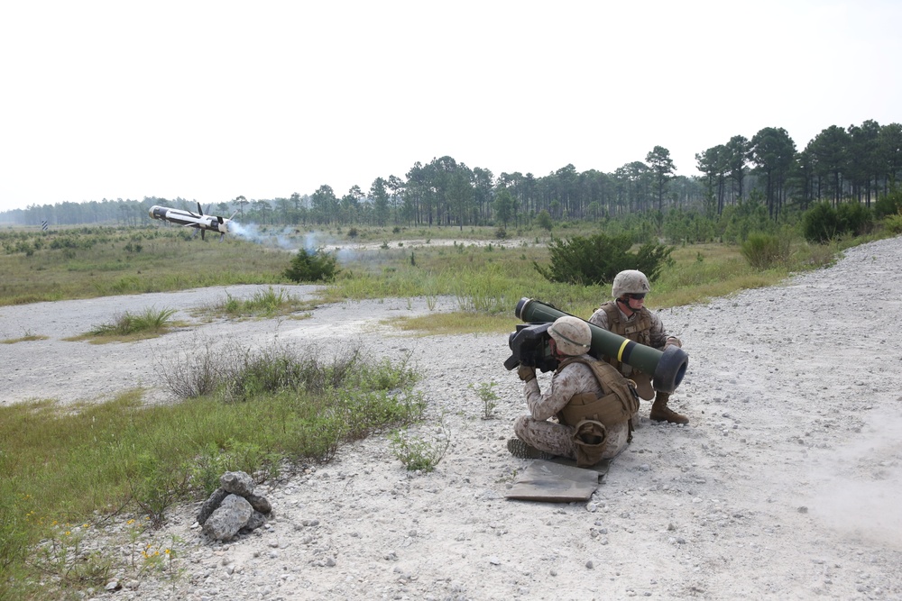 Marines take rare chance to fire missiles