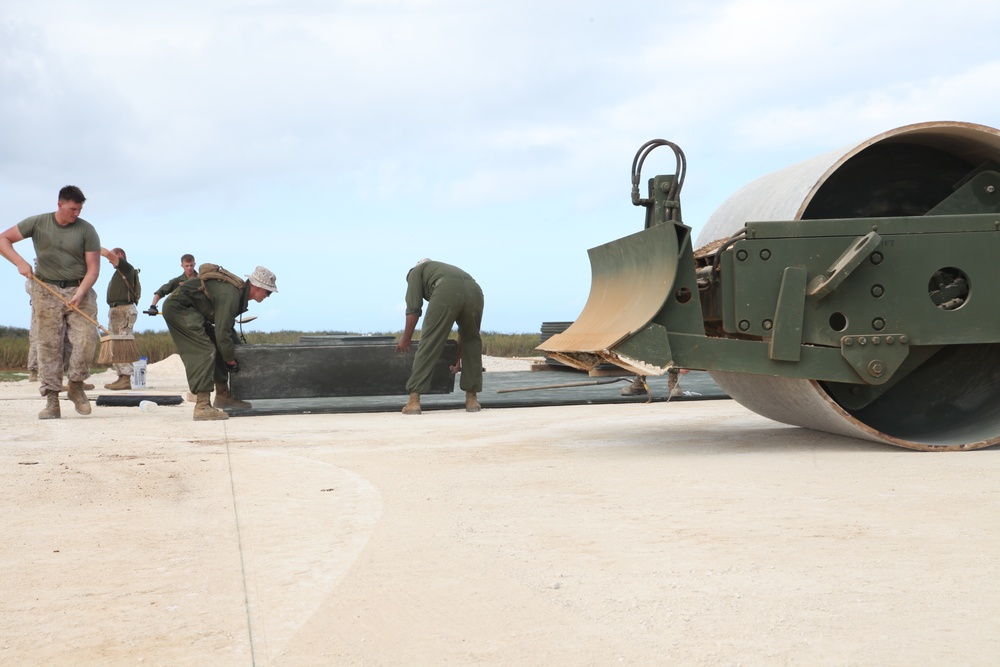 MWSS-172 constructs landing pads on Ie Shima