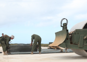 MWSS-172 constructs landing pads on Ie Shima