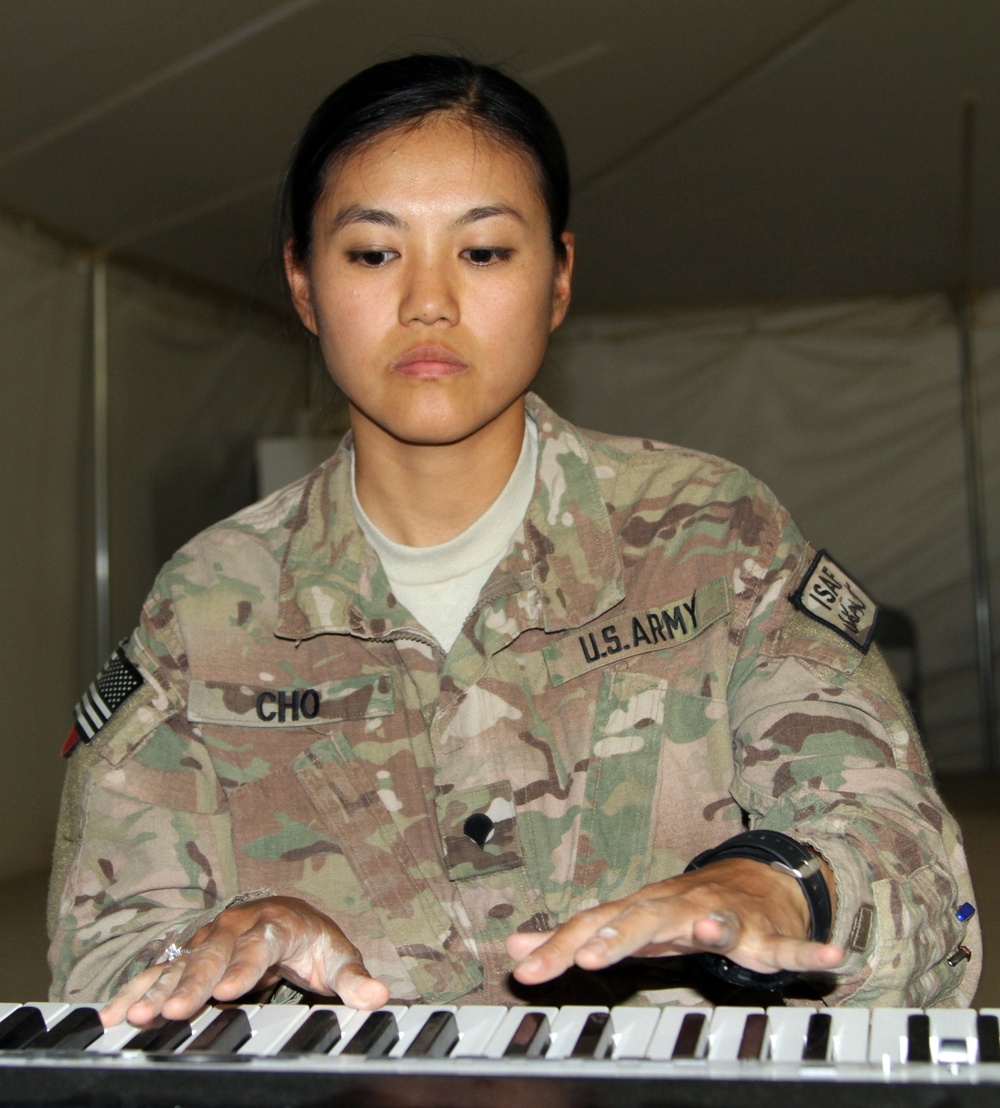 Prodigy trades her musical career for the Army