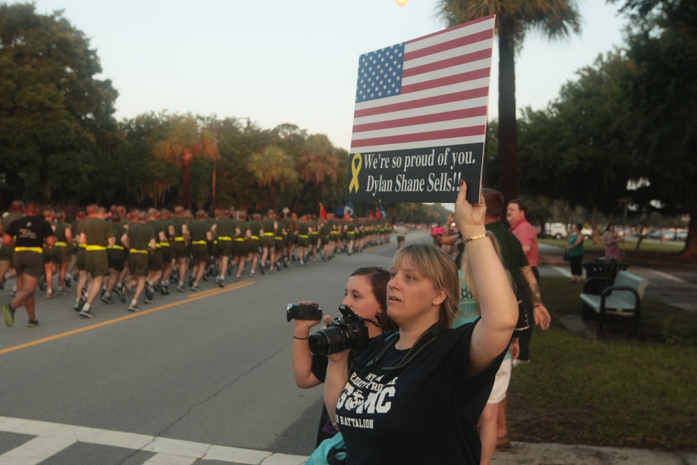 Photo Gallery: Motivation high for new Marines during final run on Parris Island