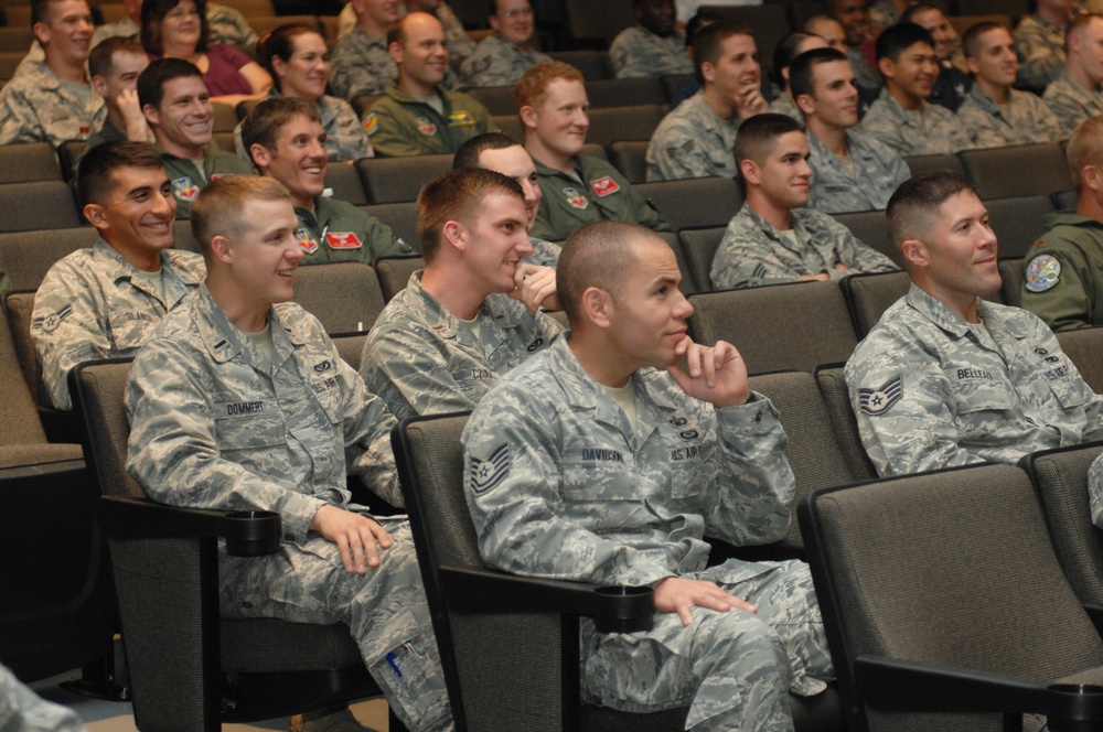 4th FW Leadership Lecture Series: The Freak Factor