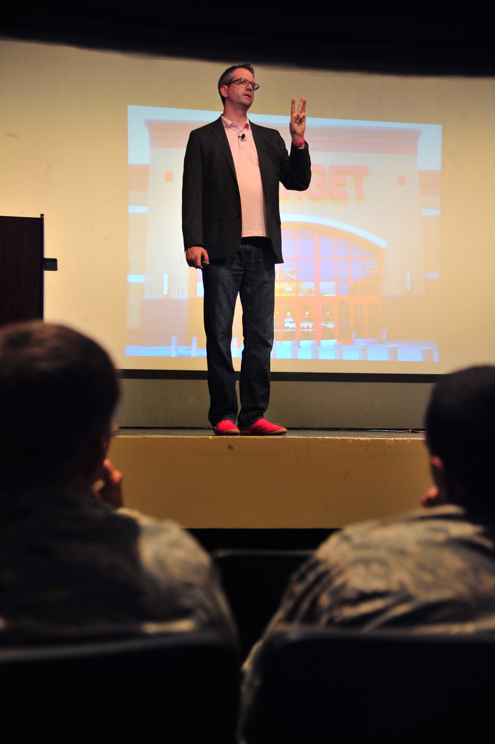 4th FW Leadership Lecture Series: The Freak Factor