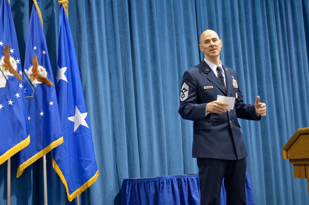 Chief Master Sgt. Ron Anderson Jr. speaks at military students' graduation