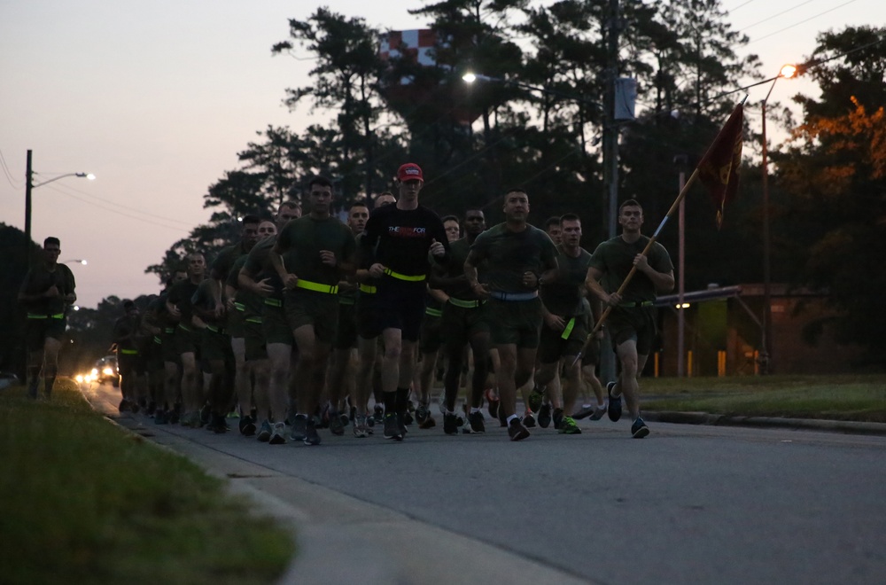 Maintenance Marines join cross-country runner, former sergeant on run for veterans