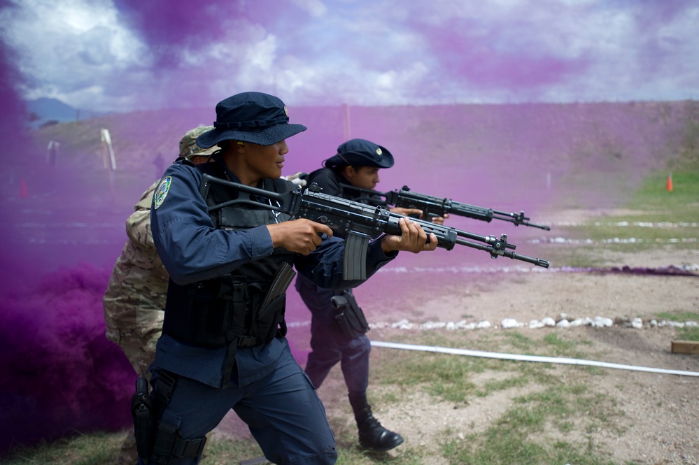 Honduran National Police Training