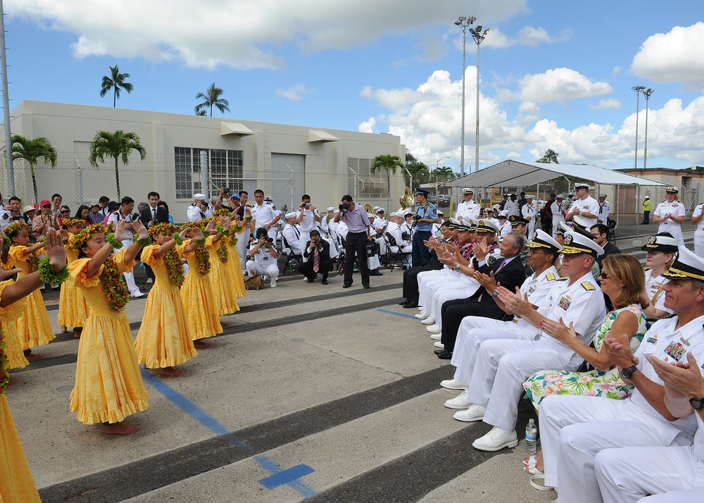 Chinese ships visit Pearl Harbor-Hickam