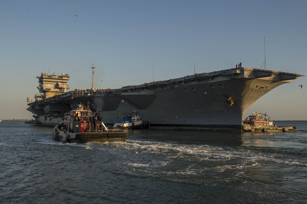 USS Enterprise dismantling