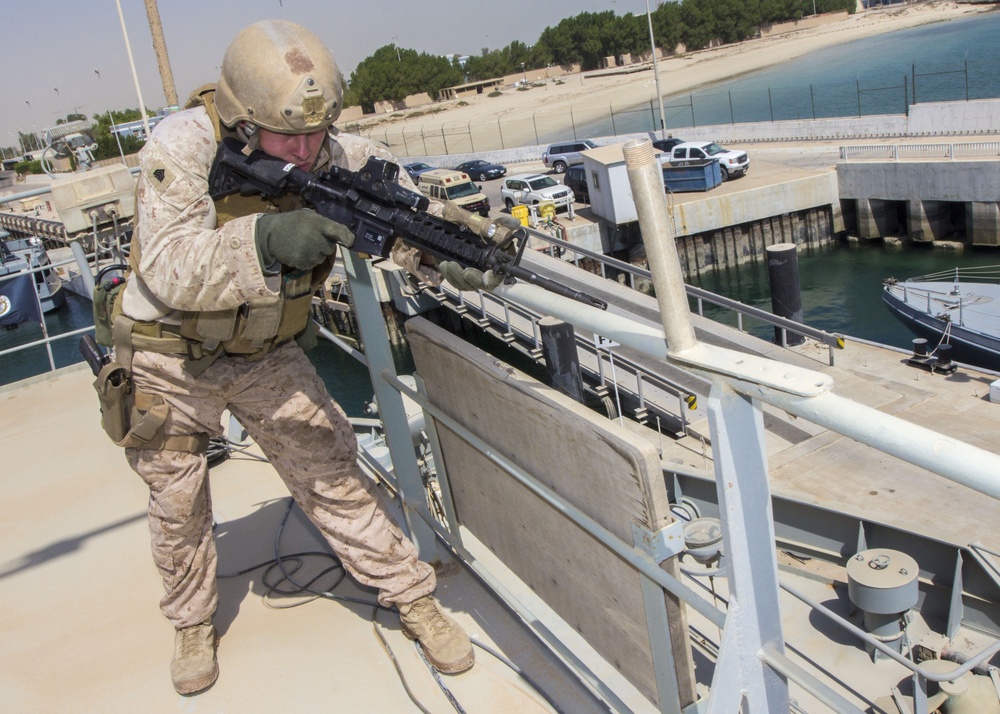 26th MEU Force Recon VBSS Training