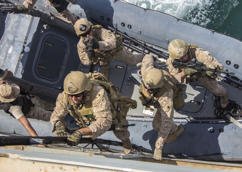 26th MEU Force Recon VBSS Training