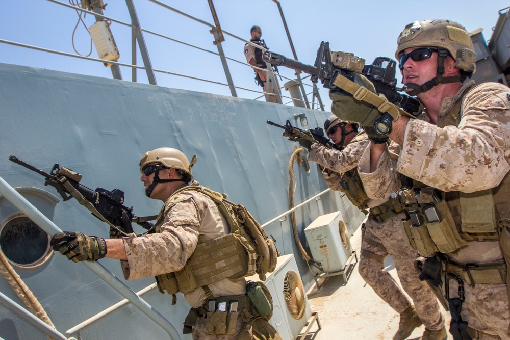 26th MEU Force Recon VBSS Training