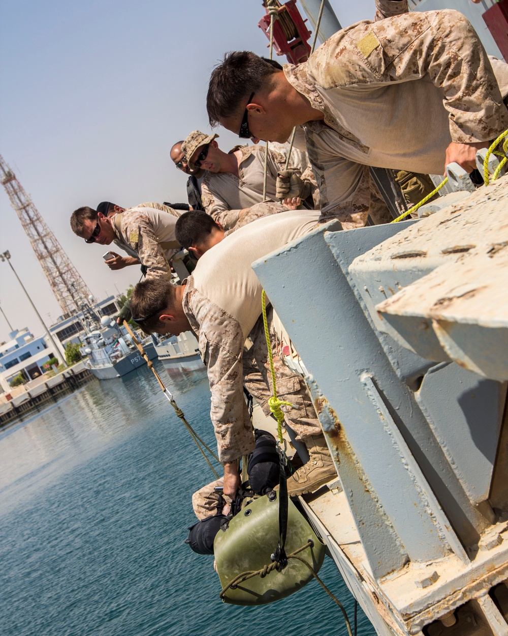 26th MEU Force Recon VBSS Training