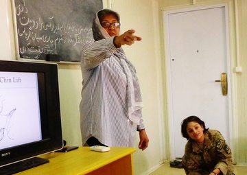 Female police officers receive sustainable training