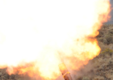 Combined mortar training between American and Japanese forces