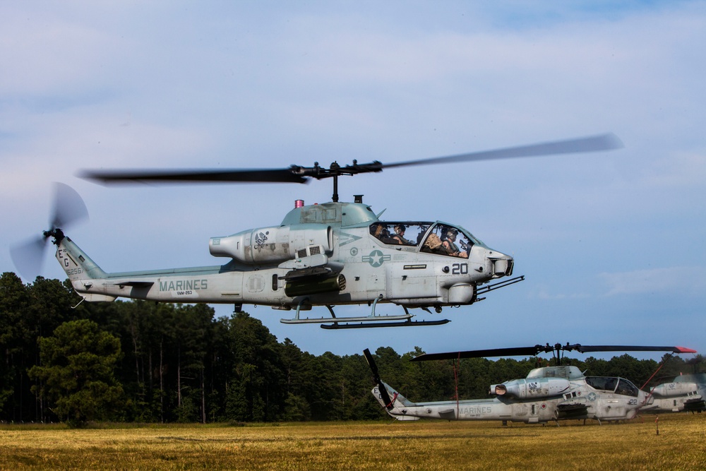 22nd MEU Super Cobras fly in support of RUT