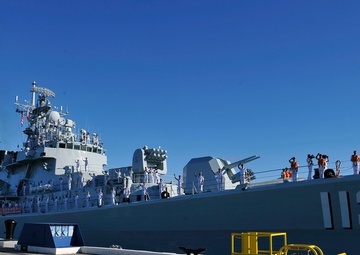 Chinese navy ships visit Hawaii