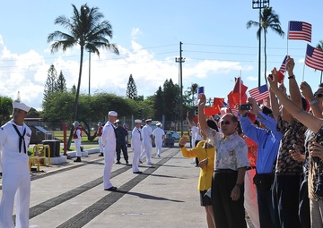 Chinese navy ships visit Hawaii