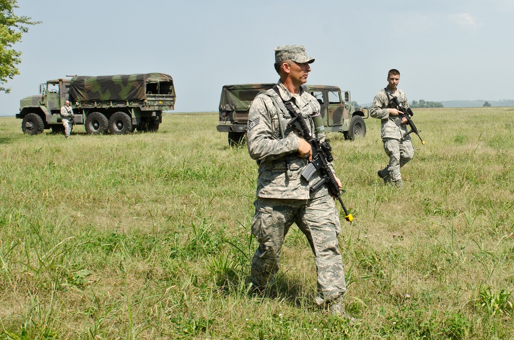 Security Forces airmen conduct convoy training