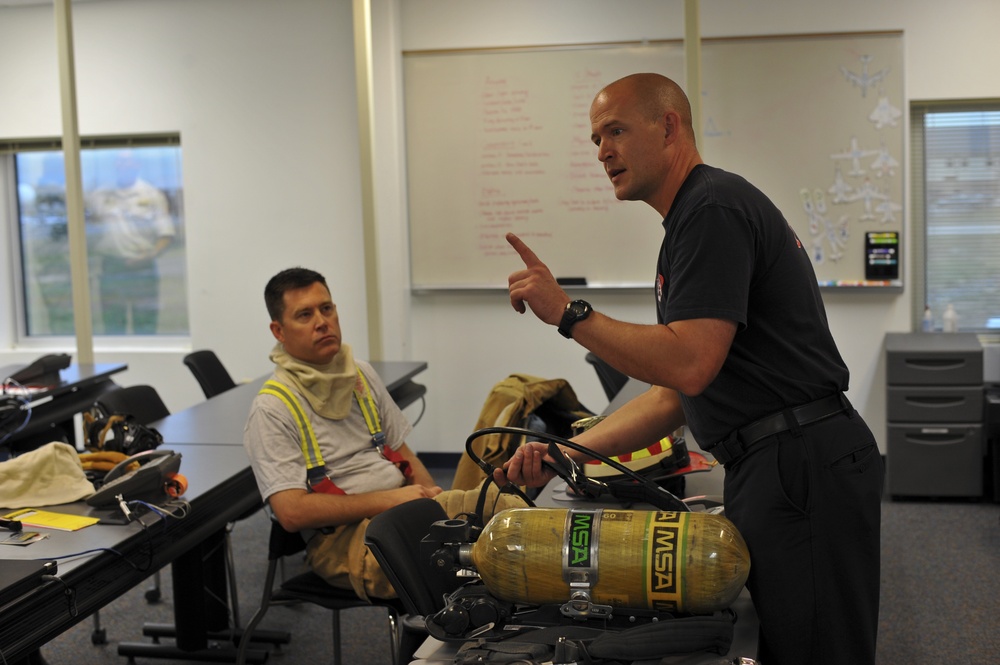 Buckley firefighters provide insight for wing leaders