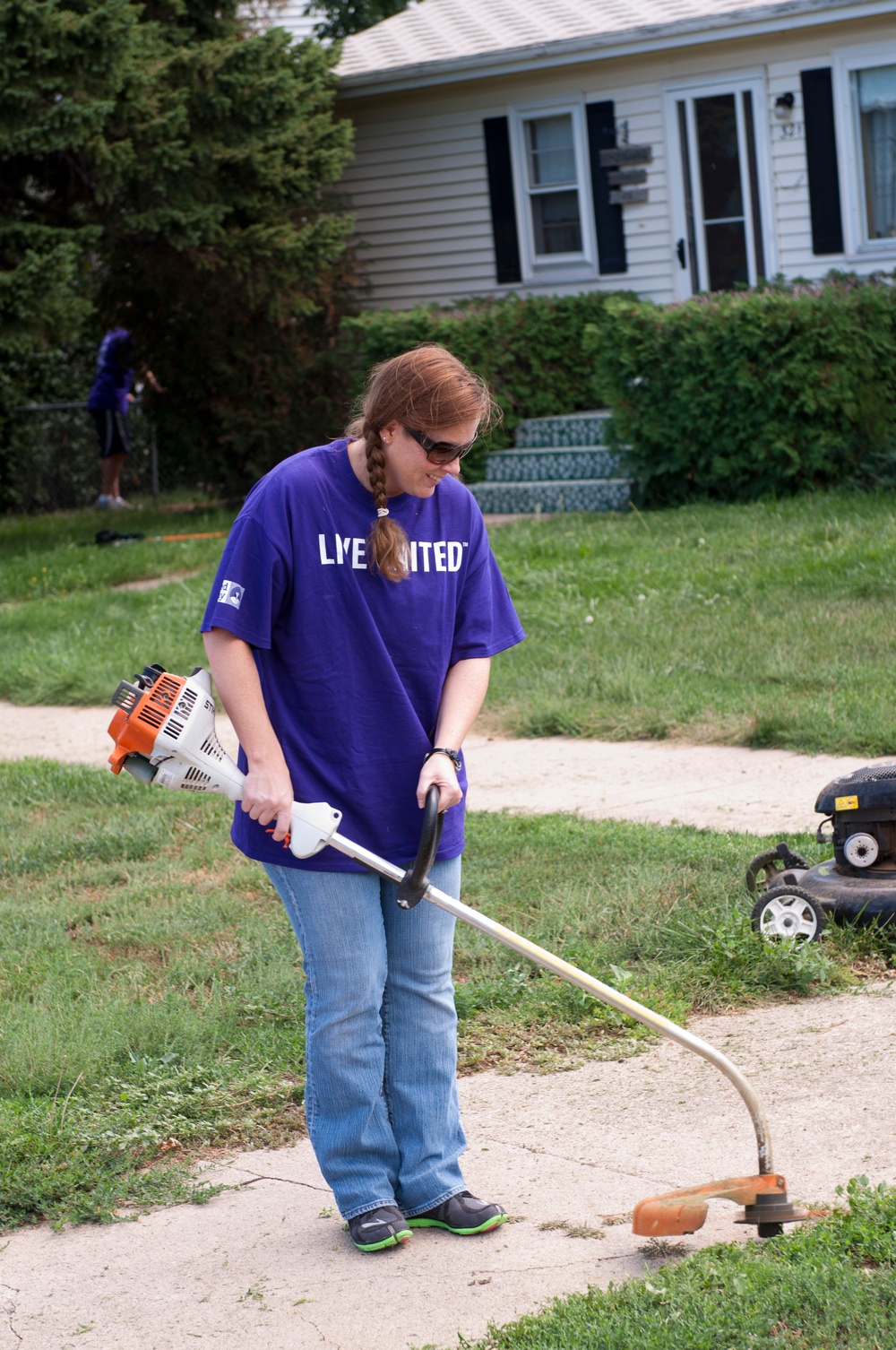 Guard participates in Day of Caring