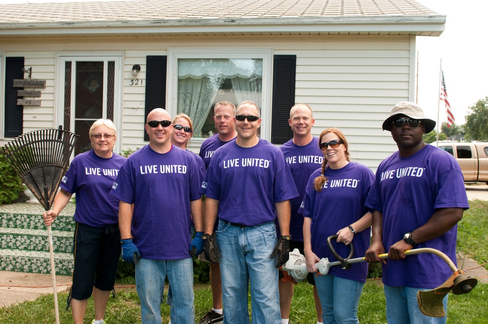 Guard participates in Day of Caring