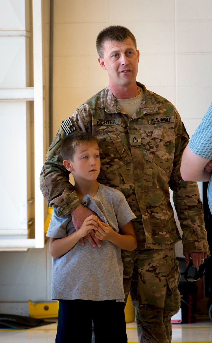 ND Guard’s Contracting Team reunites with family after deployment