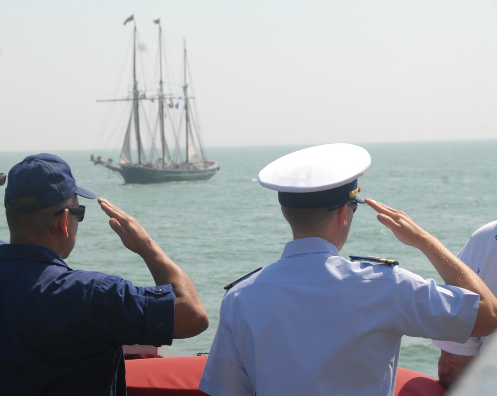 Coast Guard participates in Battle of Lake Erie wreath laying ceremony