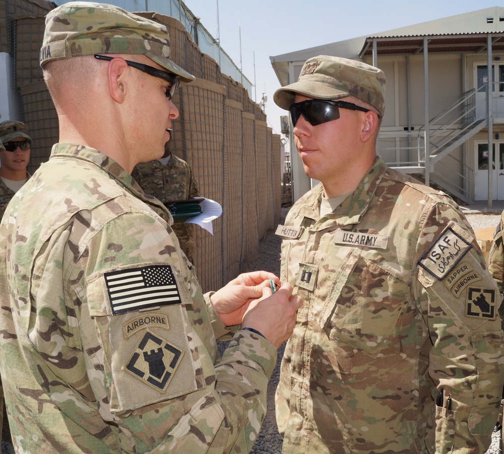DVIDS - Images - Soldier honored for valor in Afghanistan