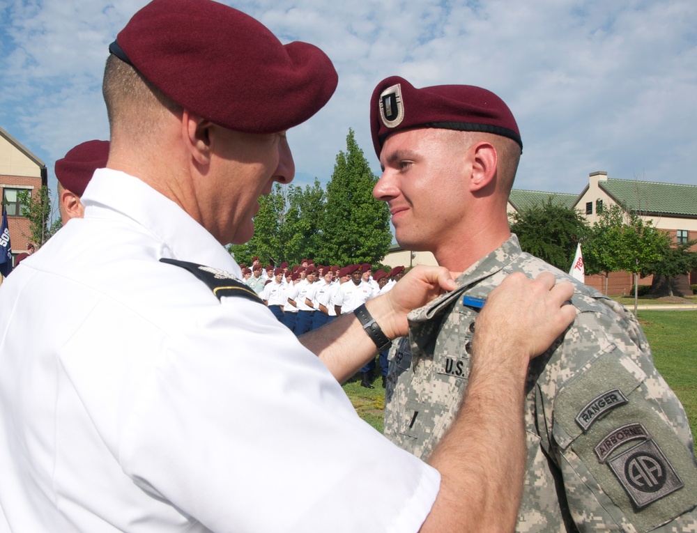 Amputee overcomes physical obstacles to earn coveted Expert Infantry Badge